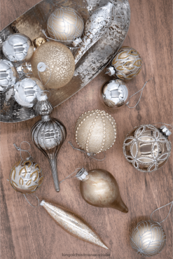 Accessories King of Christmas Mixed Metals 15-Piece Glass Ornament Set (Silver-Gold) ZJL8BT117